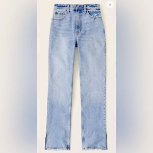 A&F 90s High Rise Curve Love Jeans
